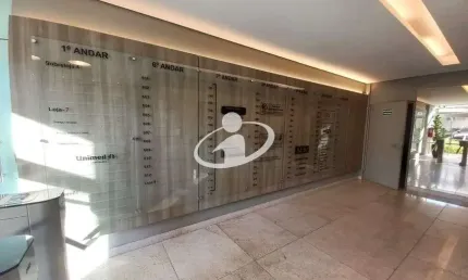 Sala comercial para alugar no Osvaldo Rezende, Uberlândia  por R$ 2.326