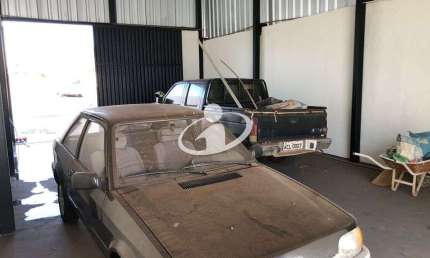 Barracão / Galpão / Depósito para alugar no Osvaldo Rezende, Uberlândia  por R$ 3.500