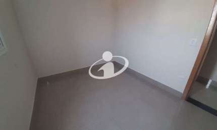 Apartamento com 3 quartos para alugar no Brasil, Uberlândia  por R$ 3.800