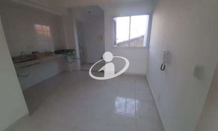 Apartamento com 2 quartos para alugar no Conjunto Segismundo Pereira, Uberlândia  por R$ 1.500