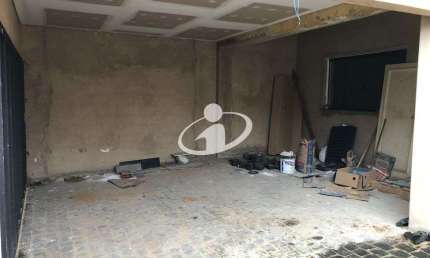 Casa com 3 quartos para alugar no Martins, Uberlândia  por R$ 4.500