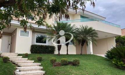 Casa em condomínio fechado com 4 quartos para alugar no Nova Uberlândia, Uberlândia  por R$ 17.000
