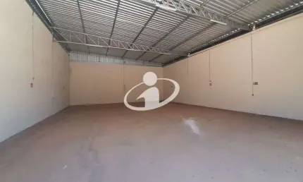 Barracão / Galpão / Depósito para alugar no Shopping Park, Uberlândia  por R$ 5.000