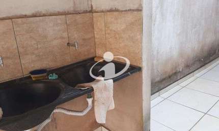 Casa com 2 quartos à venda no Jardim Europa, Uberlândia , 137 m2 por R$ 350.000