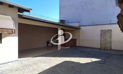 Casa com 3 quartos à venda no santa mônica, uberlândia , 225 m2 por r$ 900.000