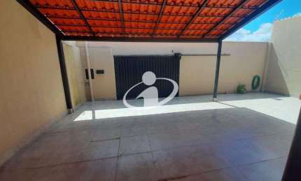 Casa com 4 quartos à venda em Granada, Uberlândia , 138 m2 por R$ 650.000