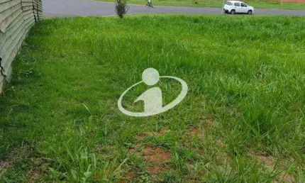 Terreno em condomínio fechado à venda no Granja Marileusa, Uberlândia  por R$ 650.000