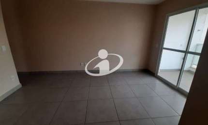 Apartamento com 2 quartos para alugar no Alto Umuarama, Uberlândia  por R$ 2.350