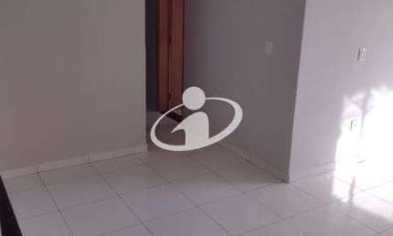 Apartamento com 3 quartos para alugar no Santa Mônica, Uberlândia  por R$ 2.400
