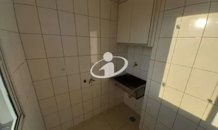 Apartamento com 2 quartos para alugar no santa mônica, uberlândia  por r$ 2.000