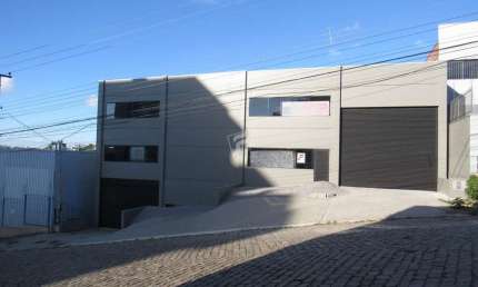 Barracão / Galpão / Depósito para alugar na Cidade Nova, Caxias do Sul  por R$ 18.000