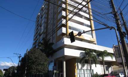 Apartamento com 1 quarto para alugar no Centro, Caxias do Sul , 62 m2 por R$ 2.100
