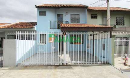 Sobrado para locação no Uberaba com 03 quartos - 1342