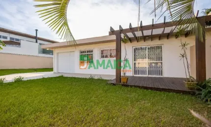 Casa para locação com 04 quartos na Rua Senador Nereu Ramos - Guabirotuba - 5069