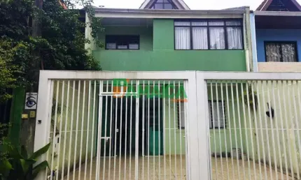 Sobrado à venda no Jardim das Américas com 03 quartos - 5199