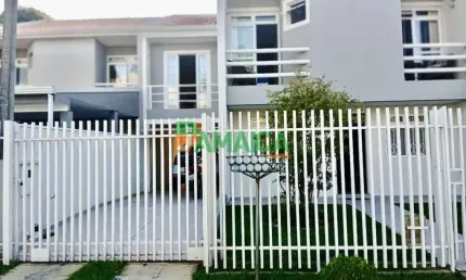Casa com 5 quartos à venda na Rua Abacates, 281, Uberaba, Curitiba