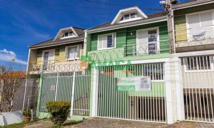Sobrado para locação no Uberaba com 04 quartos - 2374