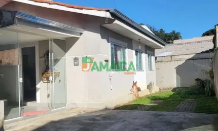 Casa térrea no Santa Cândida com 03 quartos: Condomínio fechado com quintal e espaço gourmet - 5250