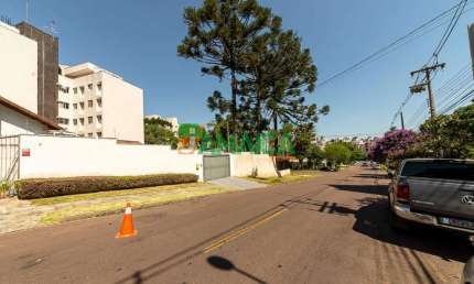 Casa comercial no bairro Água Verde na Rua Rio Grande do Sul - 2241