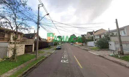 Sobrado com 02 dormitórios para locação na Rua Frei Vicente Salvador - Jardim das Américas - 2638