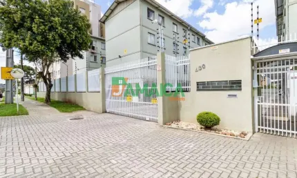 Apartamento com 02 dormitórios para locação na Rua Delegado Naby Paraná - Capão Raso  - 5268