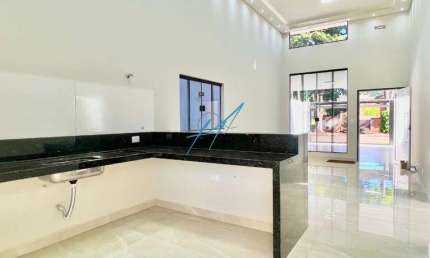 Casa à venda em Maringá, Jardim Alvorada, com 3 quartos, com 145 m²