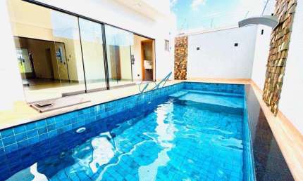 Casa à venda em Maringá, Bom Jardim, com 3 quartos, com 154 m²
