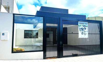 Casa à venda em Maringá, Jardim Espanha, com 3 quartos, com 140 m²