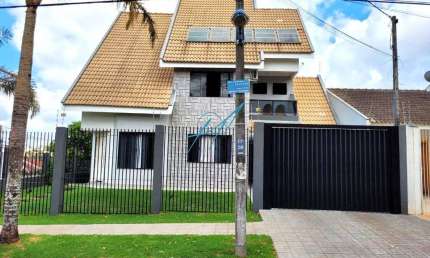 Sobrado à venda em Maringá, Parque da Gávea, com 3 quartos, com 234 m²