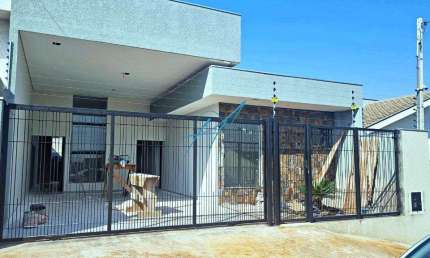 Casa à venda em Maringá, Jardim Oriental, com 3 quartos, com 120 m²