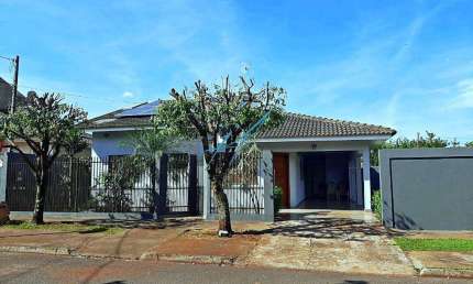 Casa à venda em Maringá, Jardim Diamante, com 3 quartos, com 133 m²