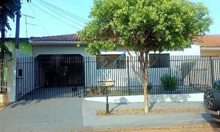 Casa à venda em Maringá, Loteamento Batel, com 3 quartos, com 120 m²