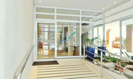 Apartamento à venda em Maringá, Zona 01, com 3 quartos, com 134 m², Edifício Ferrarini