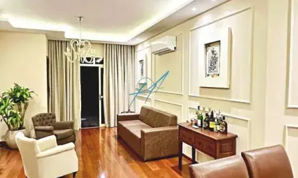 Apartamento à venda em Maringá, Zona 01, com 3 quartos, com 134 m², Condomínio Residencial Camalotes