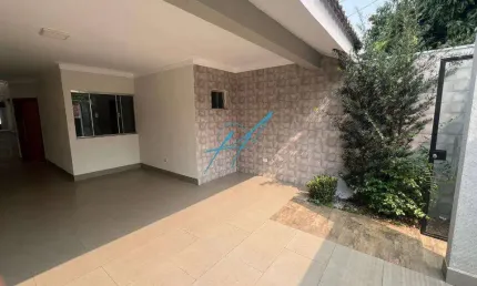 Casa à venda em Maringá, Conjunto Residencial Branca Vieira, com 3 quartos, com 118 m²