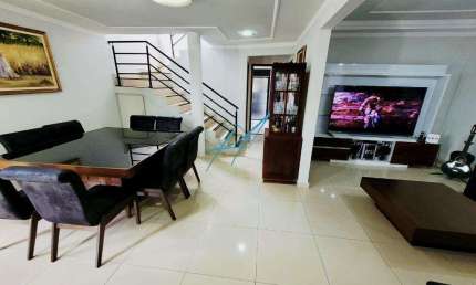 Casa à venda em Maringá, Parque da Gávea, com 3 quartos, com 234 m²