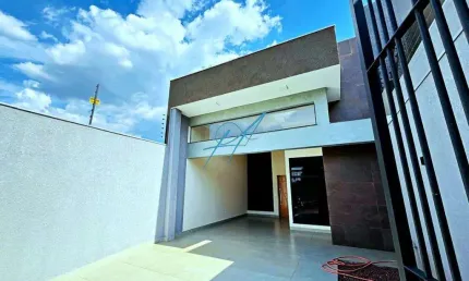 Casa à venda em Maringá, Parque Industrial, com 3 quartos, com 138 m²