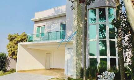 Casa à venda em Maringá, Parque Residencial Cidade Nova, com 3 quartos, com 300 m²