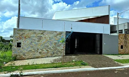 Casa à venda em Maringá, Jardim Munique, com 3 suítes, com 150 m²