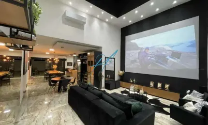 Casa à venda em sarandi, parque pioneiros, com 3 quartos, com 204 m²