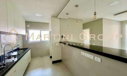Apartamento com 2 quartos para alugar na Avenida Paraná, Centro, Paranavaí