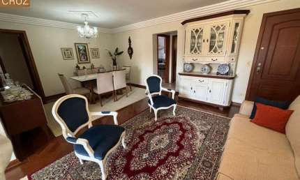 Apartamento muito amplo, completo de armários, pronto para morar! Bairro: Higienópolis
