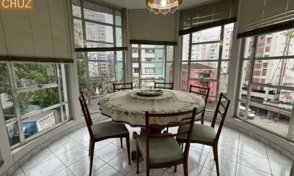 Apartamento pronto, para uso imediato, em edifício charmoso da fase modernista - Praia José Menino/Santos