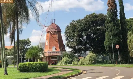 Terreno plano, com excelente localização, num residencial muito charmoso. bairro: conceição