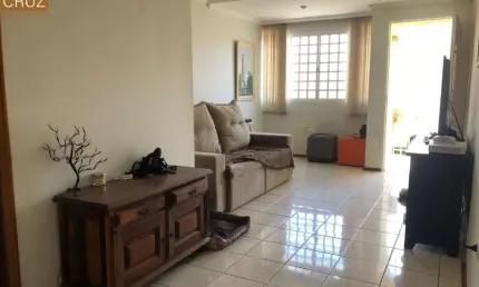 Imóvel com excelente custo x benefício e ótima localização no bairro Alto