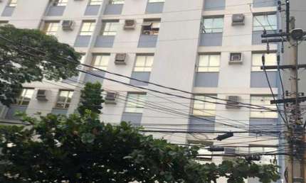Sala Comercial com infraestrutura pronta para escritório. Bairro: Alto