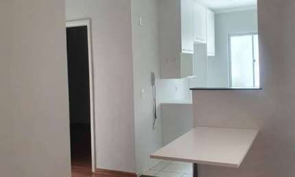 Apartamento 2 dormitórios, completo de armários, pronto para morar