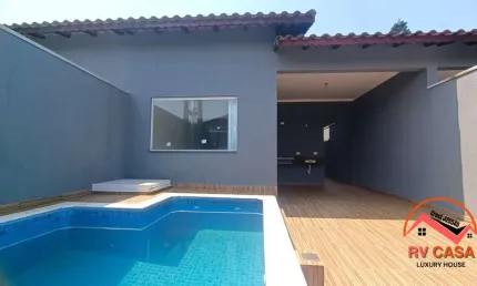 Casa  Alto Padrão com Piscina100 metro a praia - Itanhaém-SP