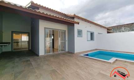 Casa alto  Padrão 100 metros  da praia piscina  em Itanhaém-