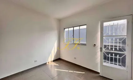 Casa com 2 dormitórios para alugar, 50 m² por R$ 1.840,00/mês - Vila Galvão - Guarulhos/SP